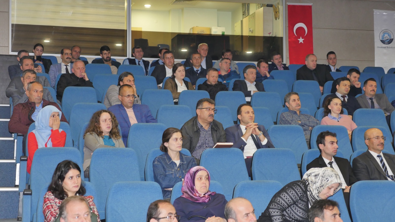 d62df5e7-3c1d-4427-b018-701e9c24a7cb