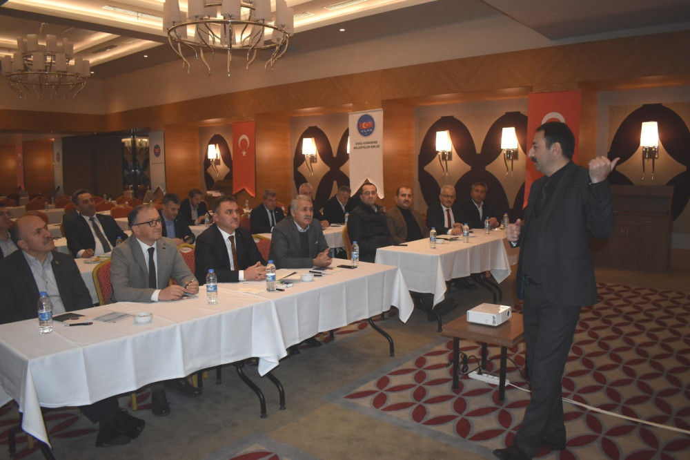 8a8f8871-59f3-401e-93ff-fc91459dce9c