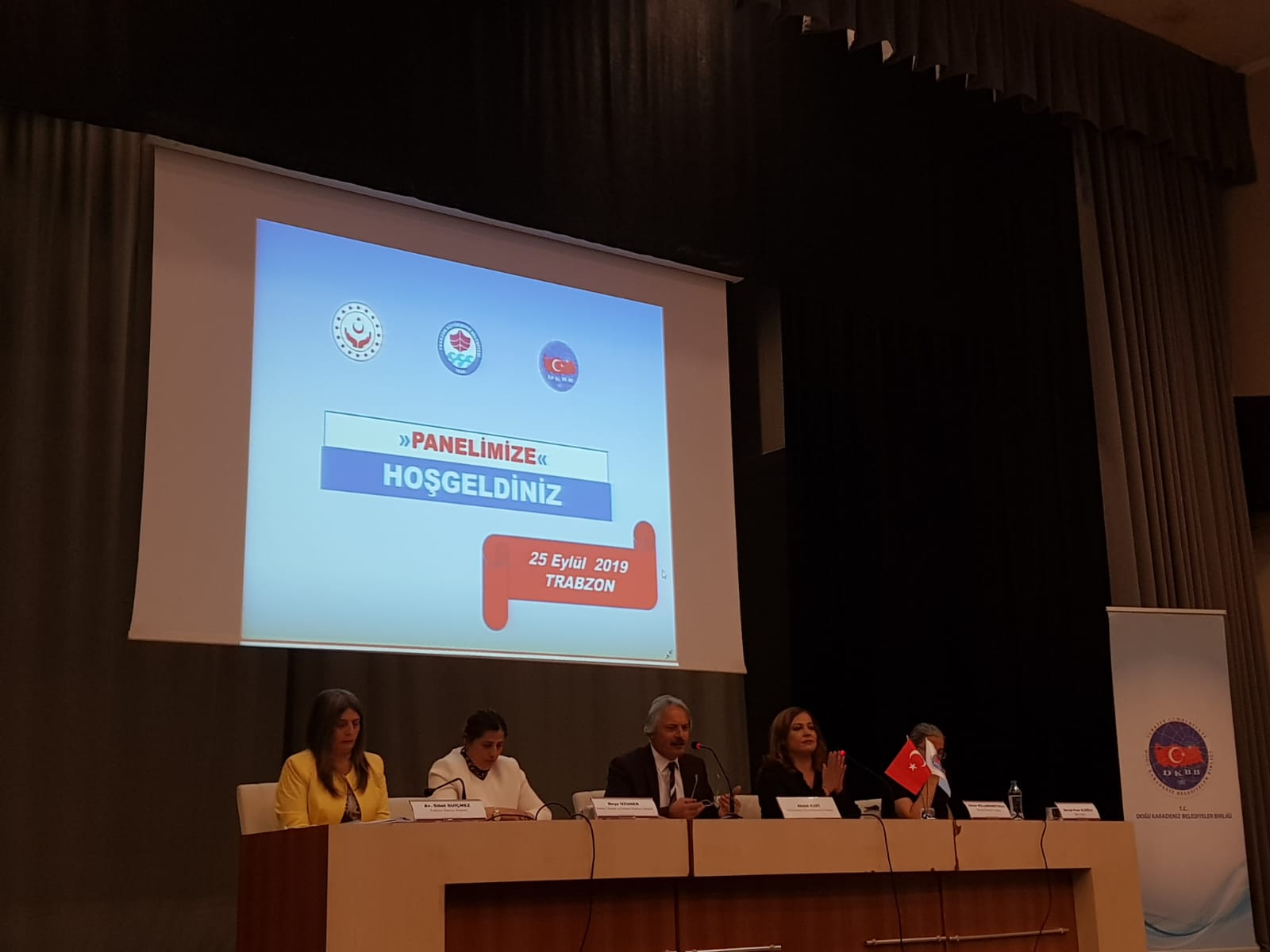 “Çocuk İhmali ve İstismarı” ve “Kadına Şiddet” paneli düzenlendi.