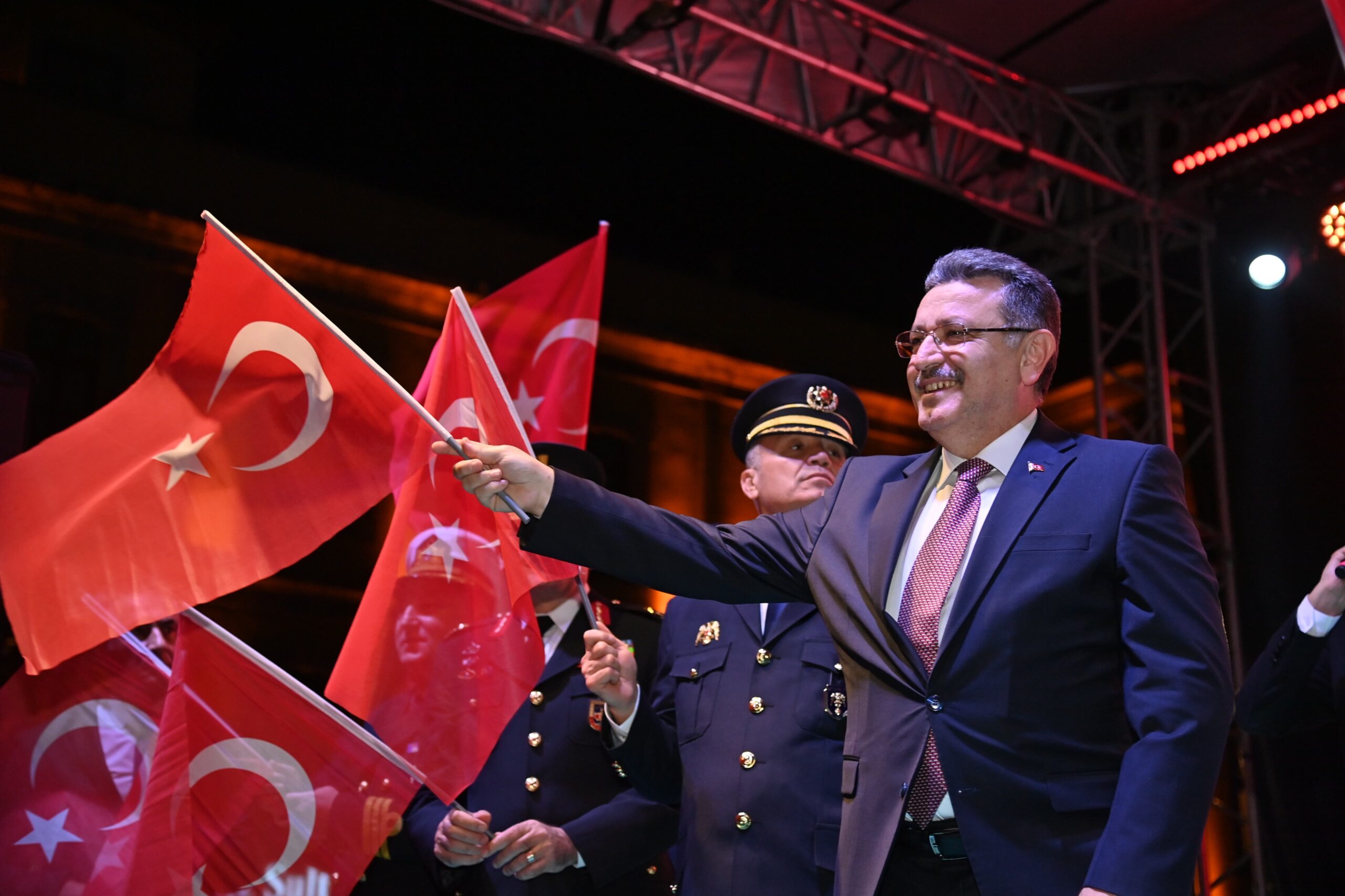 BAŞKAN GENÇ’TEN 19 MAYIS MESAJI