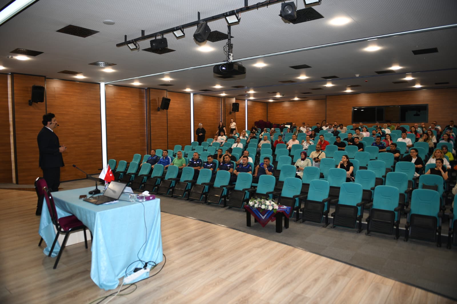 16 Haziran Trabzon Eğitim Semineri Resimleri